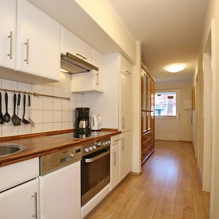 Apartment Papillon 15-5 *